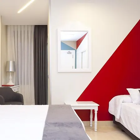 Carlos V Hotel
